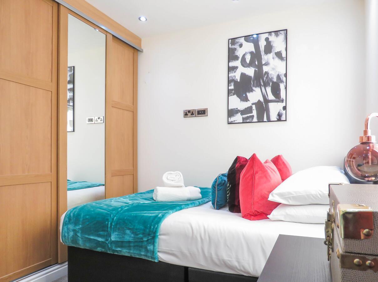 Holiday home Tudors Esuites Four Bedroom House *