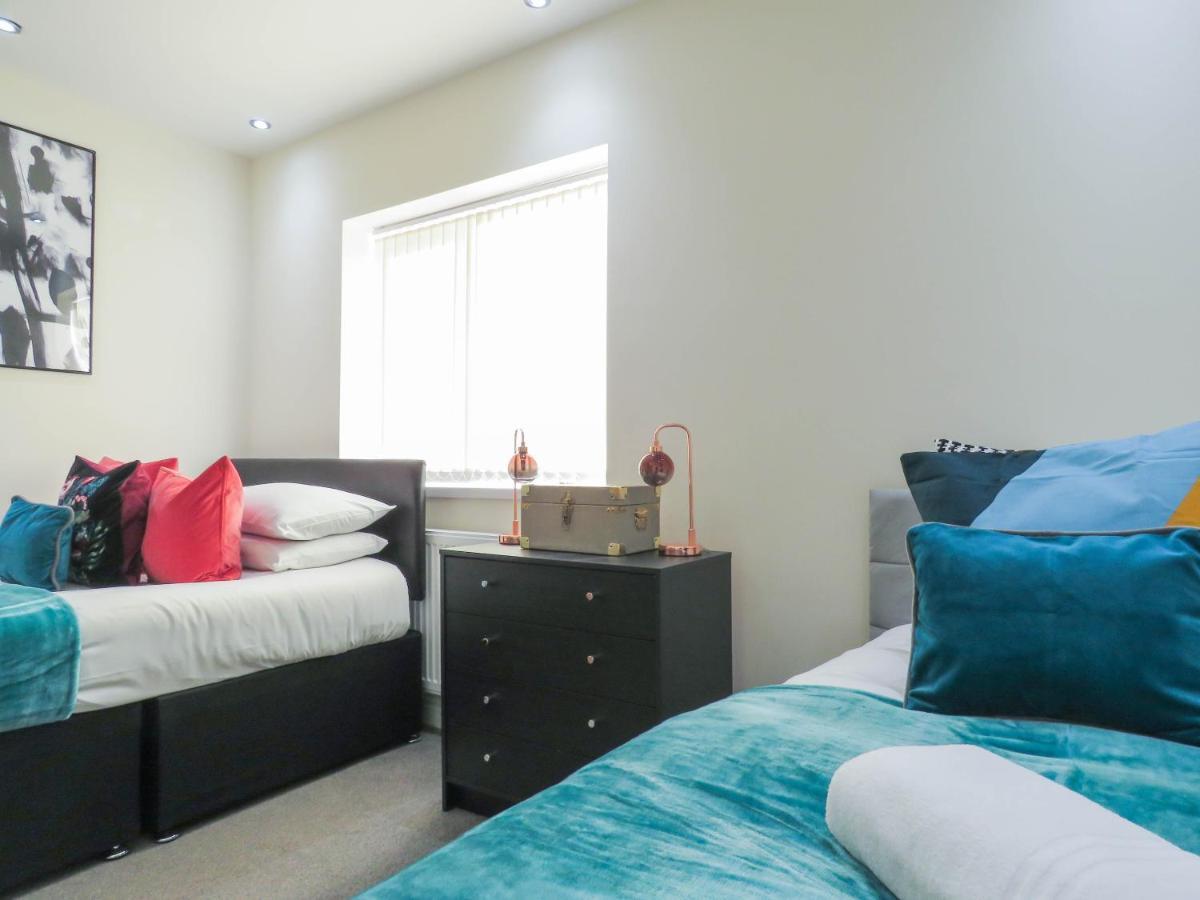 Tudors Esuites Four Bedroom House *